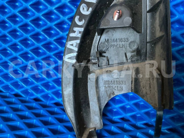 уголок декоративный Mitsubishi Lancer IX (2000—2007) Mitsubishi i оригинальный номер MR441633