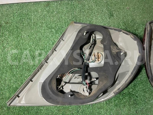 Стоп-сигнал Toyota Camry оригинальный номер 8155133390, 8156133360, 8156133340, 8155133370, 8156033340, 8155133390, 8156133360, 8156133340, 8155133370, 8156033340