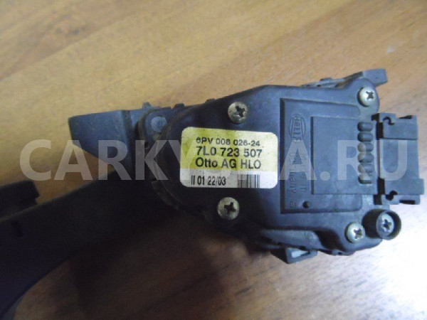 Педаль газа Volkswagen Touareg I (2002—2006) Volkswagen Touareg оригинальный номер 7L0723507