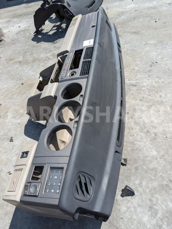Торпедо Nissan Rasheen 