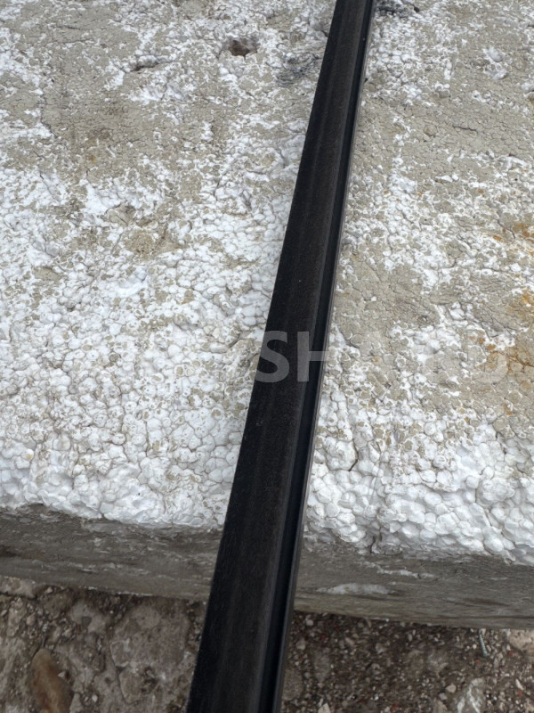 Молдинг стекла двери Freelander 2 Передний левый Land Rover Freelander оригинальный номер 6h52201a38
