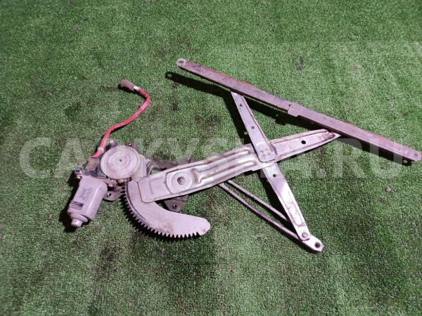 Стеклоподъемник электр. передний правый Suzuki Cultus 