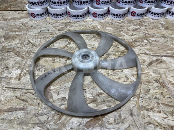 Крыльчатка вентилятора Toyota Camry VII (XV50) оригинальный номер 16361-0V420