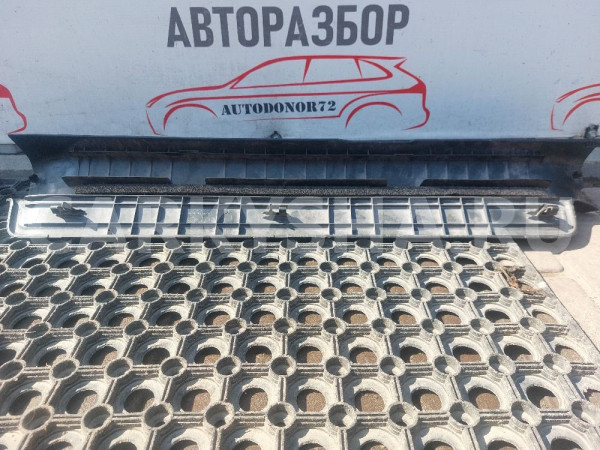 Накладка порога передняя прав Toyota Avensis T250 Toyota Avensis оригинальный номер 6791305030