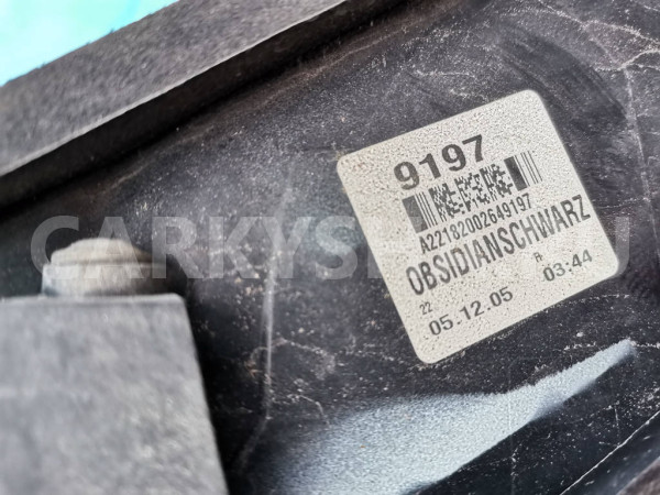 Фонарь правый Mercedes-Benz S-Class W221 Mercedes-Benz S-klasse оригинальный номер A2218200264