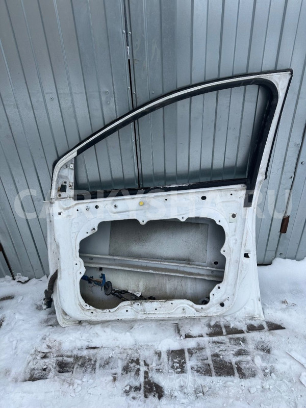 Дверь передняя правая Ford Focus 2 Ford Focus оригинальный номер 1505703