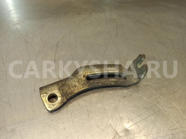 Кронштейн генератора Mazda Familia BJ ZL 1.5 2000 Mazda Familia 