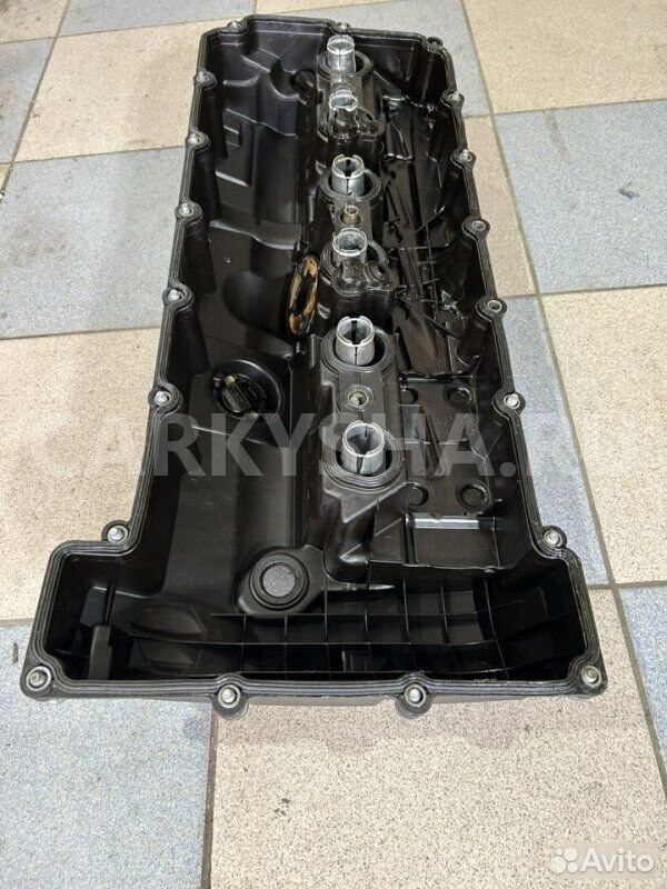 Крышка клапанов BMW X5 E70 N52B30 2008 BMW X5 оригинальный номер 11 12 7 552 281