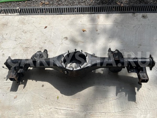 Корпус заднего моста Toyota Fortuner II – внедорожник 5 дв. оригинальный номер 42110-KK160