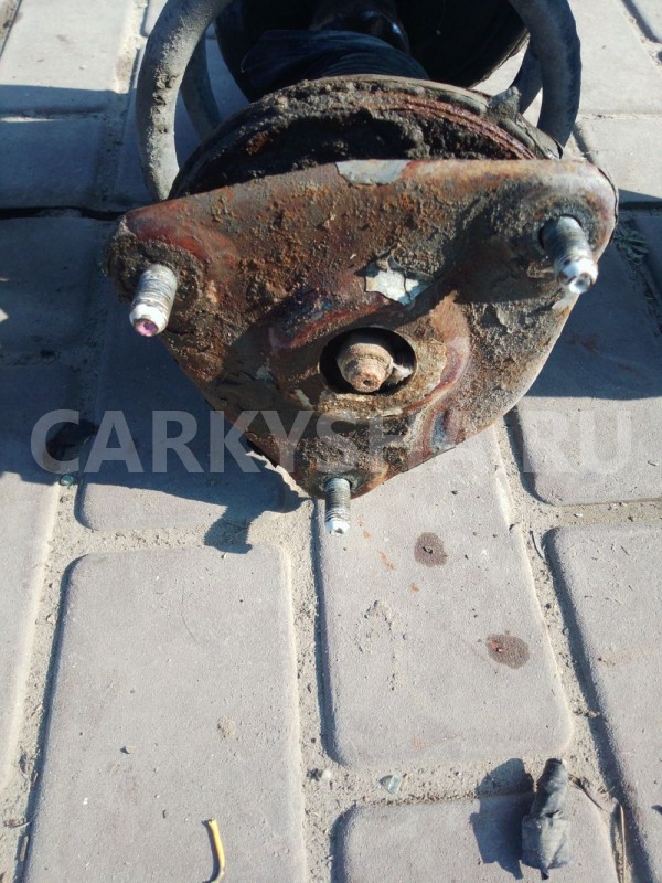 Амортизатор передний правый Kia Ceed ED Kia Cee'd 