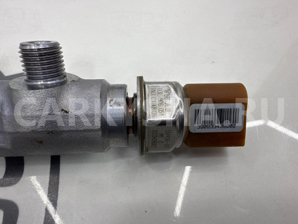 Топливная рампа Skoda Octavia A5 2010 Skoda Octavia 