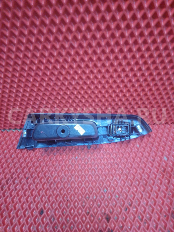 Кнопка стеклоподъемника задняя правая Hyundai Getz Hyundai Getz 