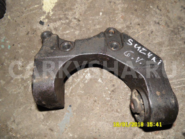 Кронштейн редуктора Suzuki Grand Vitara II рестайлинг (2008—2012) Suzuki Grand Vitara 