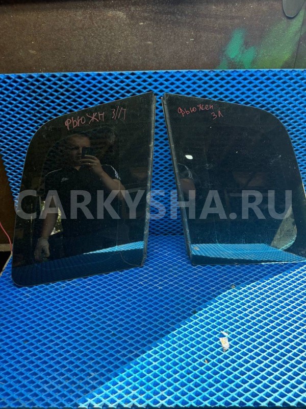 Стекло глухое Ford Fusion I рестайлинг (2005—2012) Ford Fusion оригинальный номер 1522486