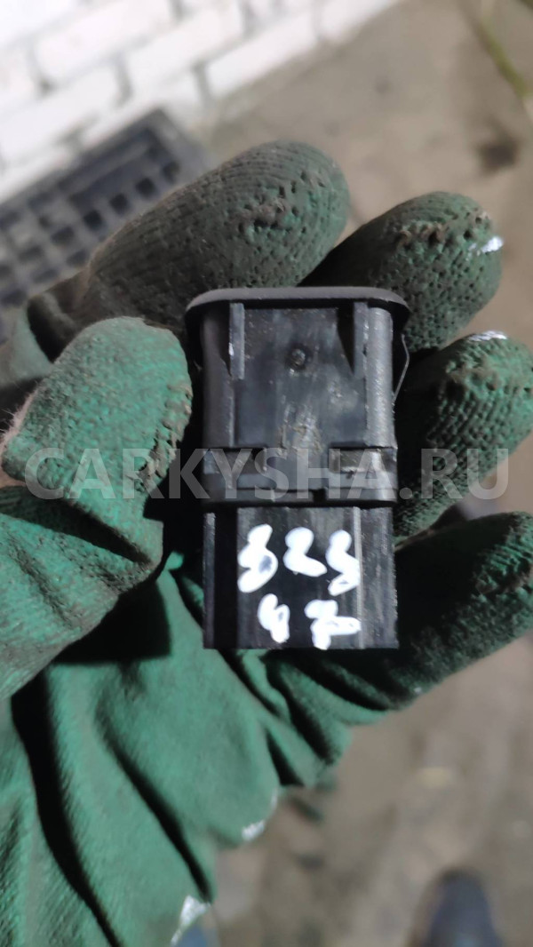 Кнопка (выключатель) Skoda Roomster 2006> Skoda Roomster оригинальный номер 5J0962109