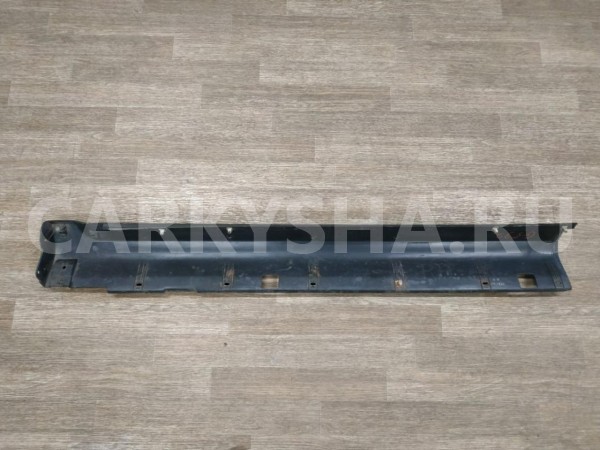 Накладка порога правая наружная Kia Sorento 