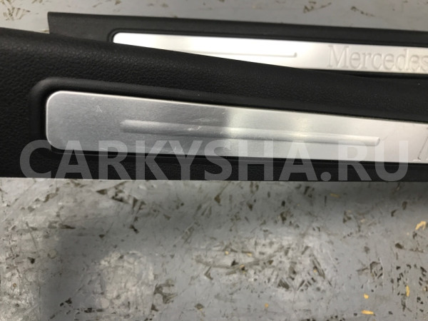 Декоративная накладка Mercedes-Benz A-200 2005 Mercedes-Benz A-klasse 