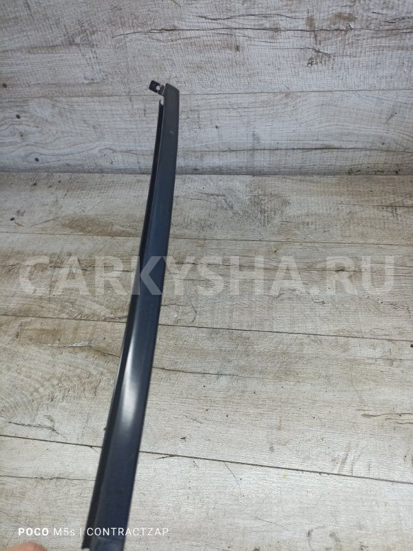 Направляющая стекла двери Mitsubishi Lancer IX (2000—2007) Mitsubishi i 
