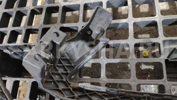 Кронштейн фар правый Subaru Subaru Outback (B14) 2010-2014 Subaru Outback оригинальный номер 57707AJ48A