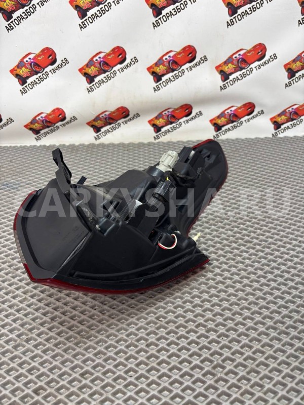 фонарь задний левый Nissan Qashqai 