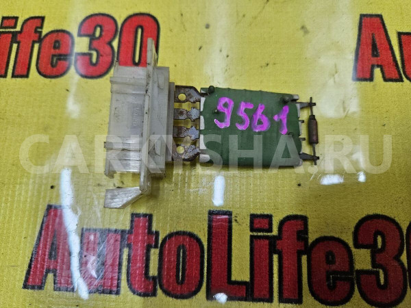Резистор отопителя Renault Duster оригинальный номер 271504503R