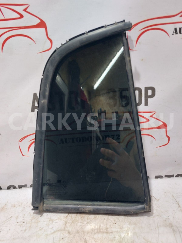 Форточка двери задняя левая Hyundai Getz Hyundai Getz оригинальный номер 834511C000