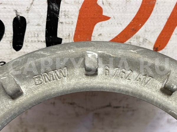 Крепление топливного насоса BMW 5er 