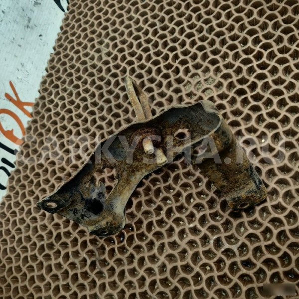 Петля капота BMW X5 