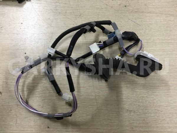 Проводка задней левой двери Toyota RAV 4 IV (CA40) оригинальный номер 82154-42030
