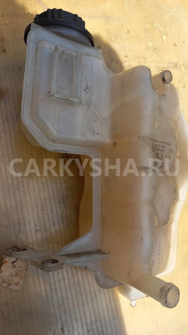 Бачок расширительный Land Rover Discovery 3 (2004-2009) Land Rover Discovery 