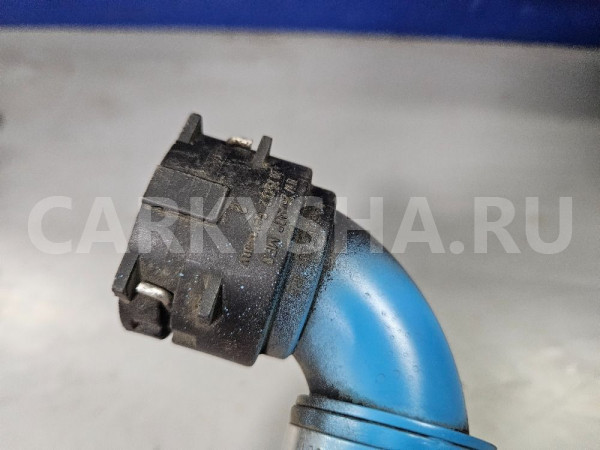 Патрубок тройник  охлаждения Range Rover L322 4.2 Land Rover Range Rover оригинальный номер PCH501310