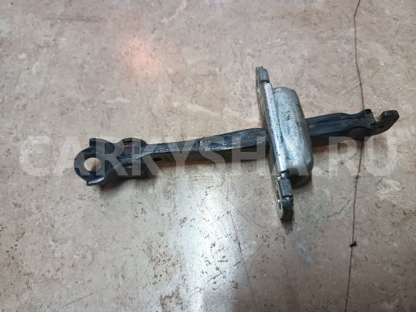 Петля двери передняя левая Hyundai Solaris пара Kia Rio оригинальный номер 793100X000