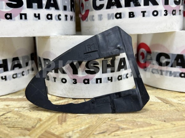 Уплотнитель ручки двери Infiniti QX60 II оригинальный номер 80654-6SA0A