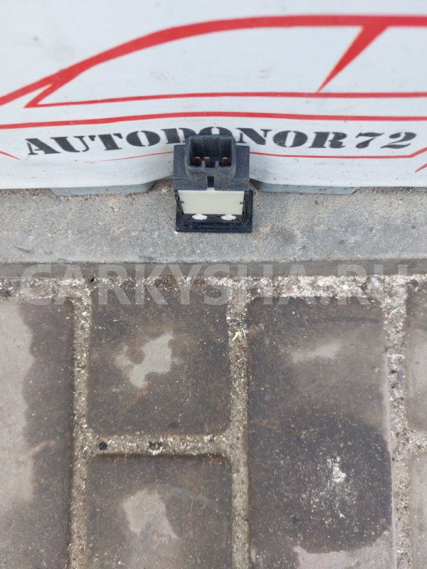 Кнопка обогрева лобового стекла Toyota AvensisT250 Toyota Avensis оригинальный номер 8479405010