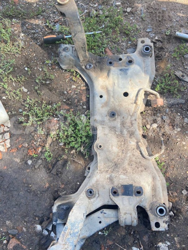 Подрамник Mazda 3 BL рестайлинг (2011—2013) Mazda 2 оригинальный номер BBM434800B