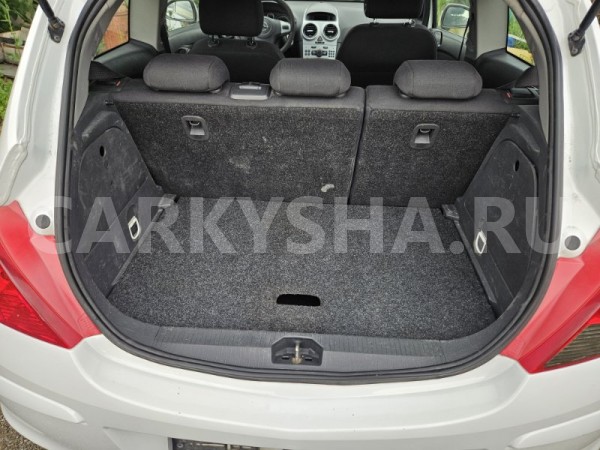 Боковые обшивки багажника Opel Corsa 