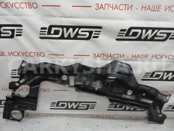 Накладка замка капота Toyota Mark X 