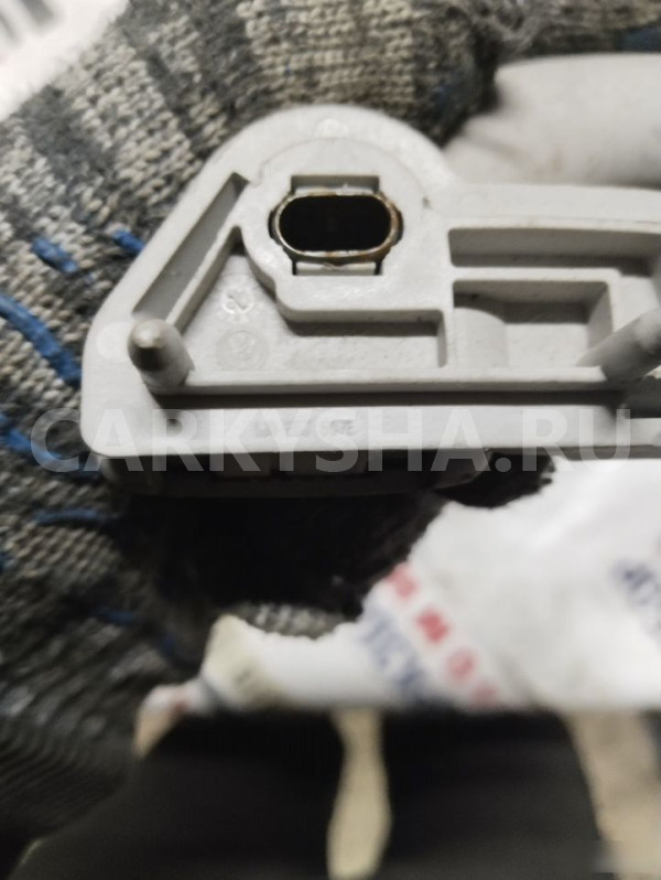Ручка потолочная Volkswagen Golf 1J0857607E зад П Volkswagen Golf оригинальный номер 1J0857607E