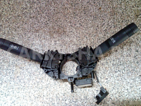 Блок подрулевых переключателей Chevrolet Cobalt Chevrolet Cobalt оригинальный номер 94745755 94745682