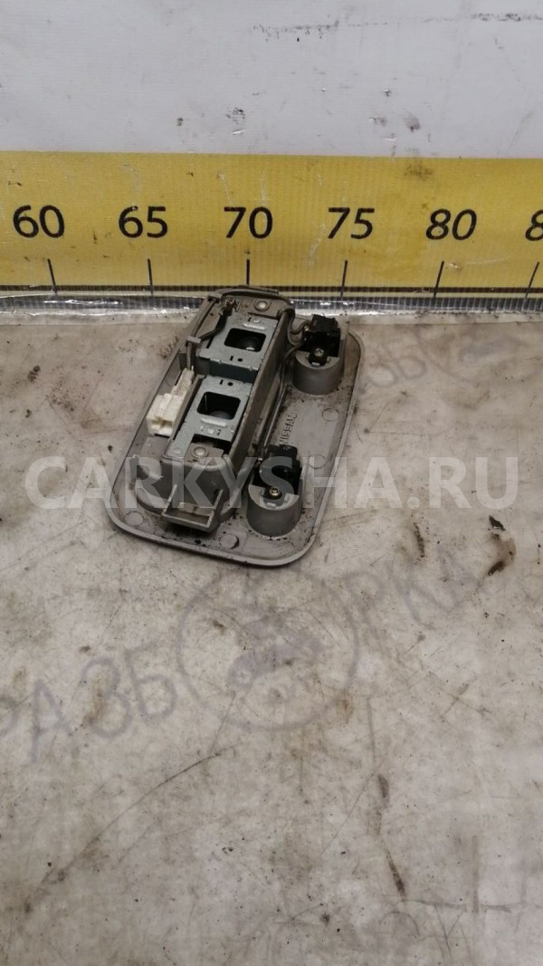 Плафон салона Nissan bluebird HU14 Nissan Bluebird оригинальный номер 264303J000