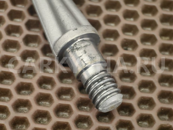 Крюк буксировочный BMW 5er оригинальный номер 72 15 7 070 643, 72 15 7 070 643, 72157070643, 7070643