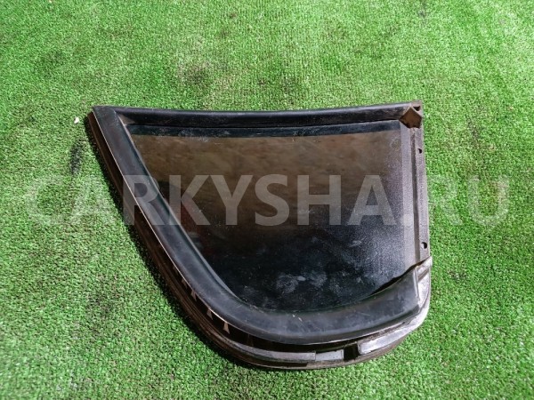 Стекло двери задней левой (форточка) Rover 200 оригинальный номер CPB101550