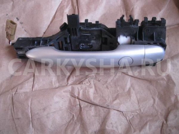 Ручка двери передней наружная левая Renault Megane II 2002-2009 Renault 20 оригинальный номер 8200028463