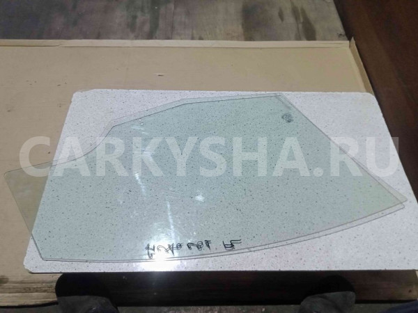 Стекло двери Ford Fiesta Mk6 рестайлинг (2012—2019) Ford Fiesta оригинальный номер 1680516