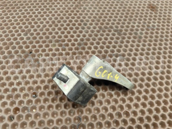 Кронштейн выхлопа к АКПП BMW X3 