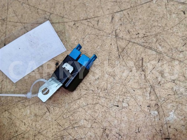 Название детали Реле Модель Hyundai Santa Fe CM Hyundai Santa Fe оригинальный номер 95445-39058