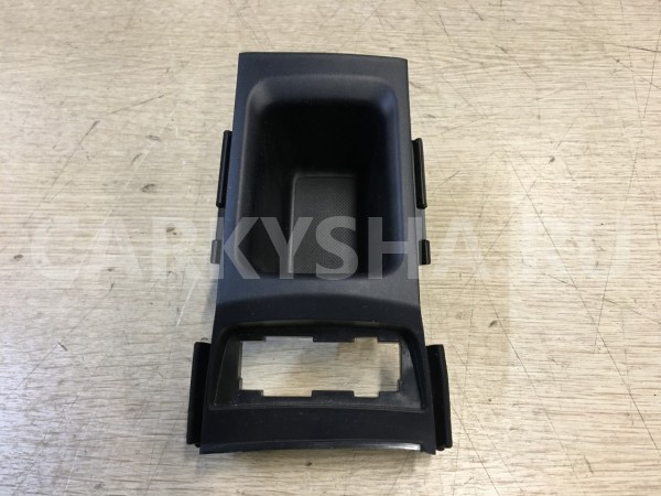 Накладка под кнопки Toyota Fortuner II – внедорожник 5 дв. оригинальный номер 58832-KK060