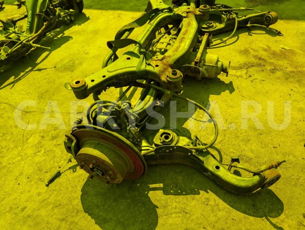 Балка подвески Nissan Serena 