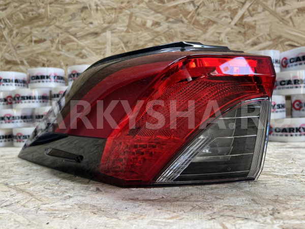 Фонарь задний левый Toyota RAV 4 V (XA50) оригинальный номер 81561-42230