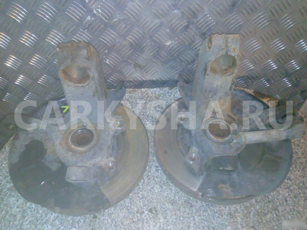 Кулак поворотный передний правый Фольксваген Поло Volkswagen Polo оригинальный номер 6Q0407256AC